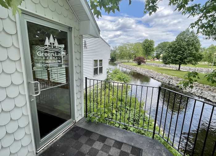 Red Granite, WI Dentists